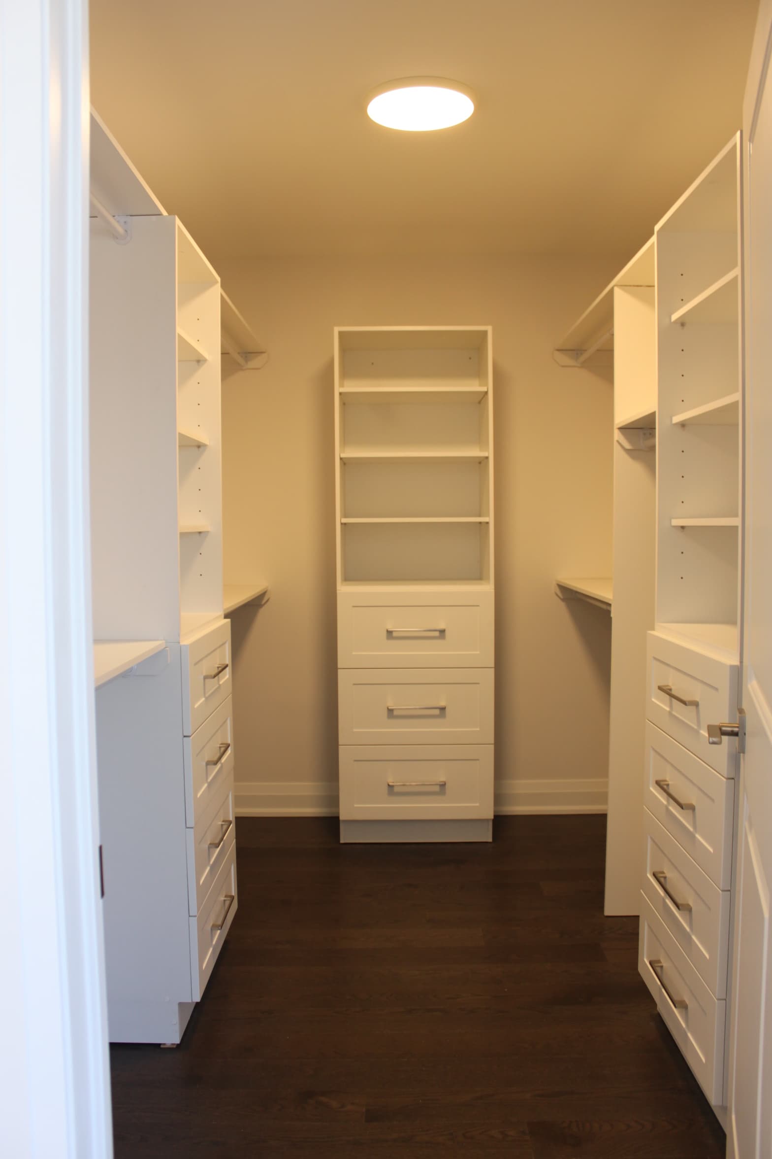 Bedroom & Closet 10