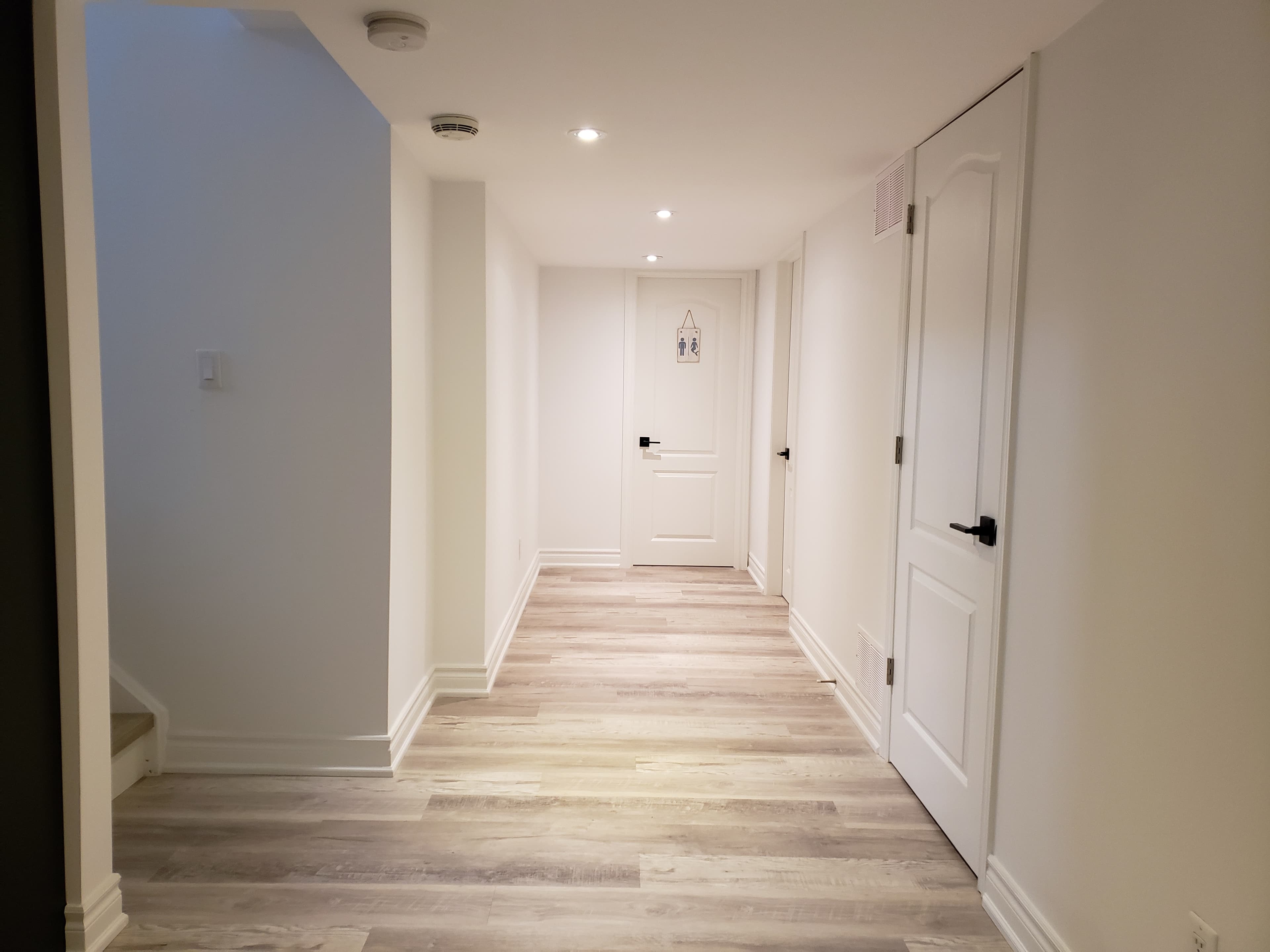 Corridors & Corners 4