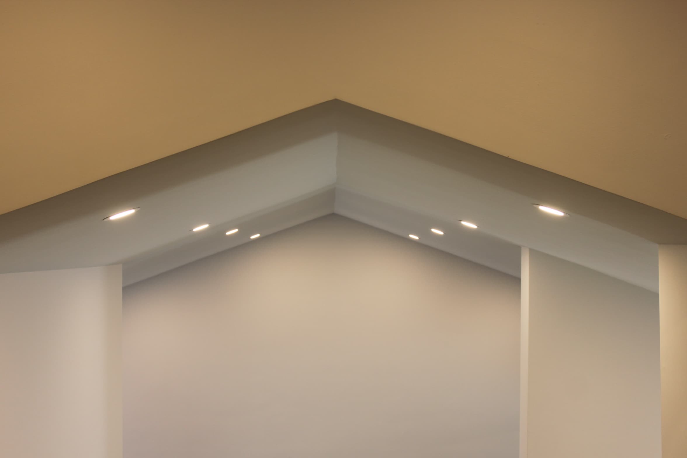 Corridors & Corners 6