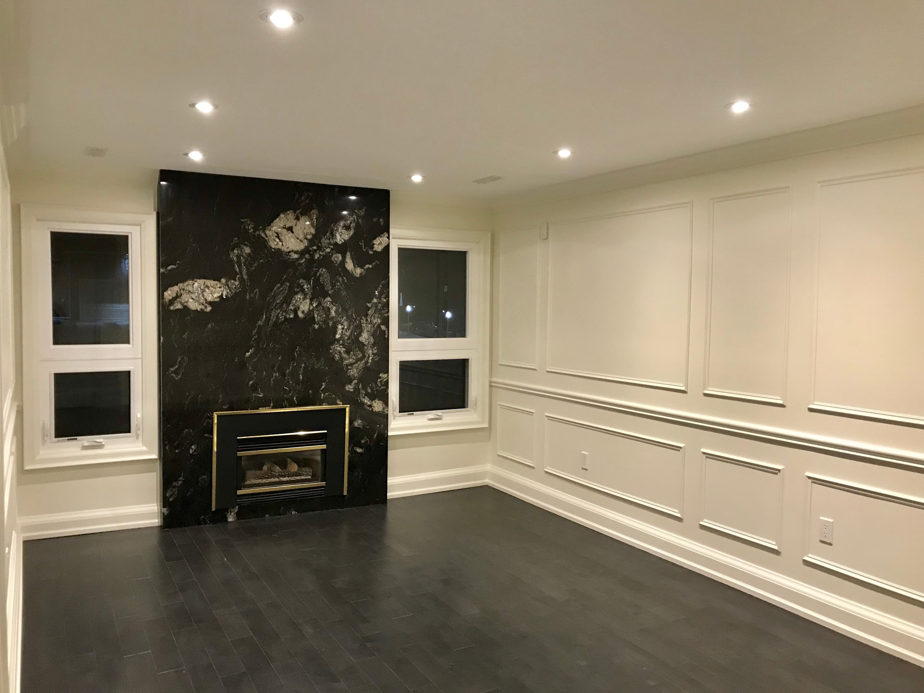 Living & Fireplace 7