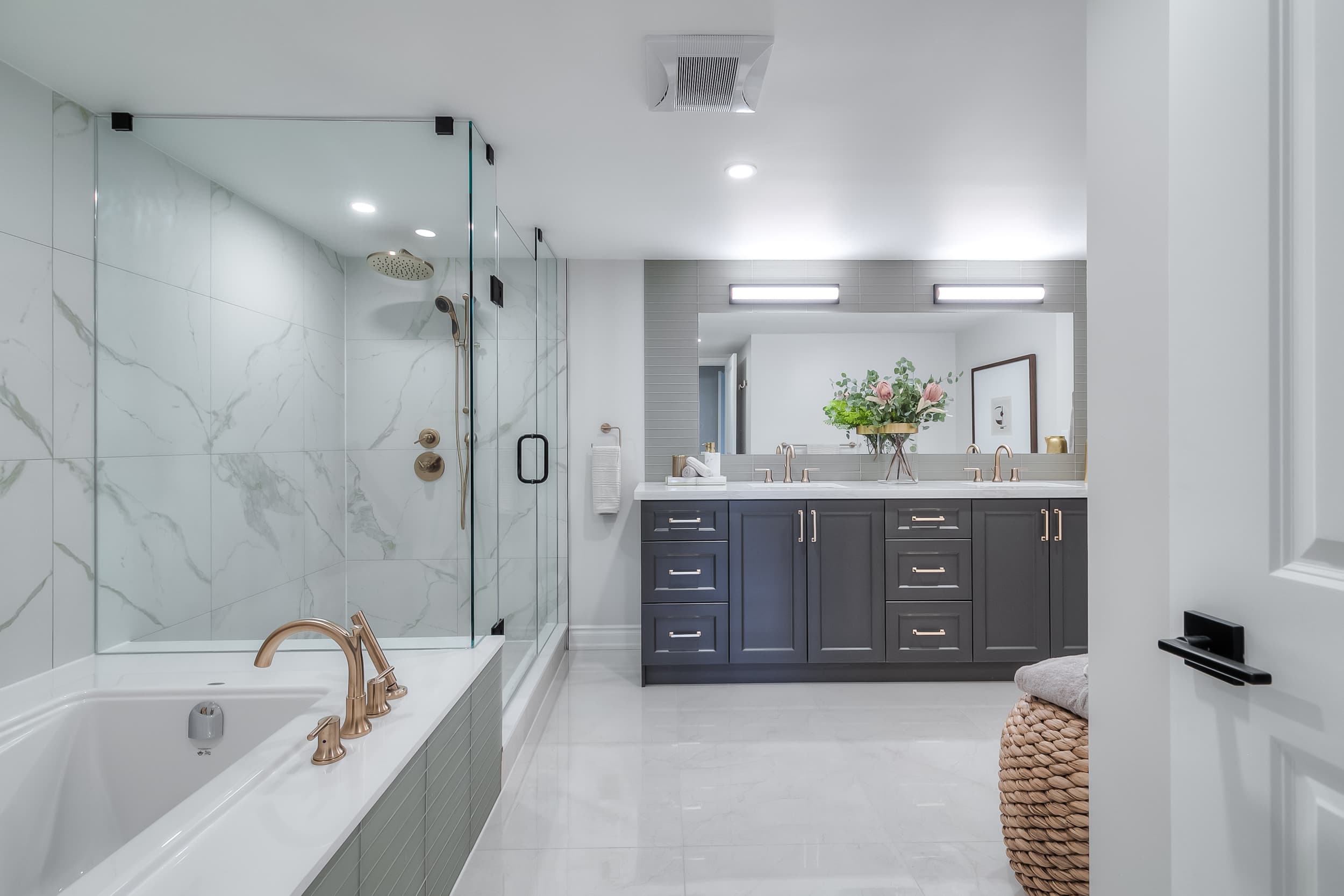 Bathroom 17
