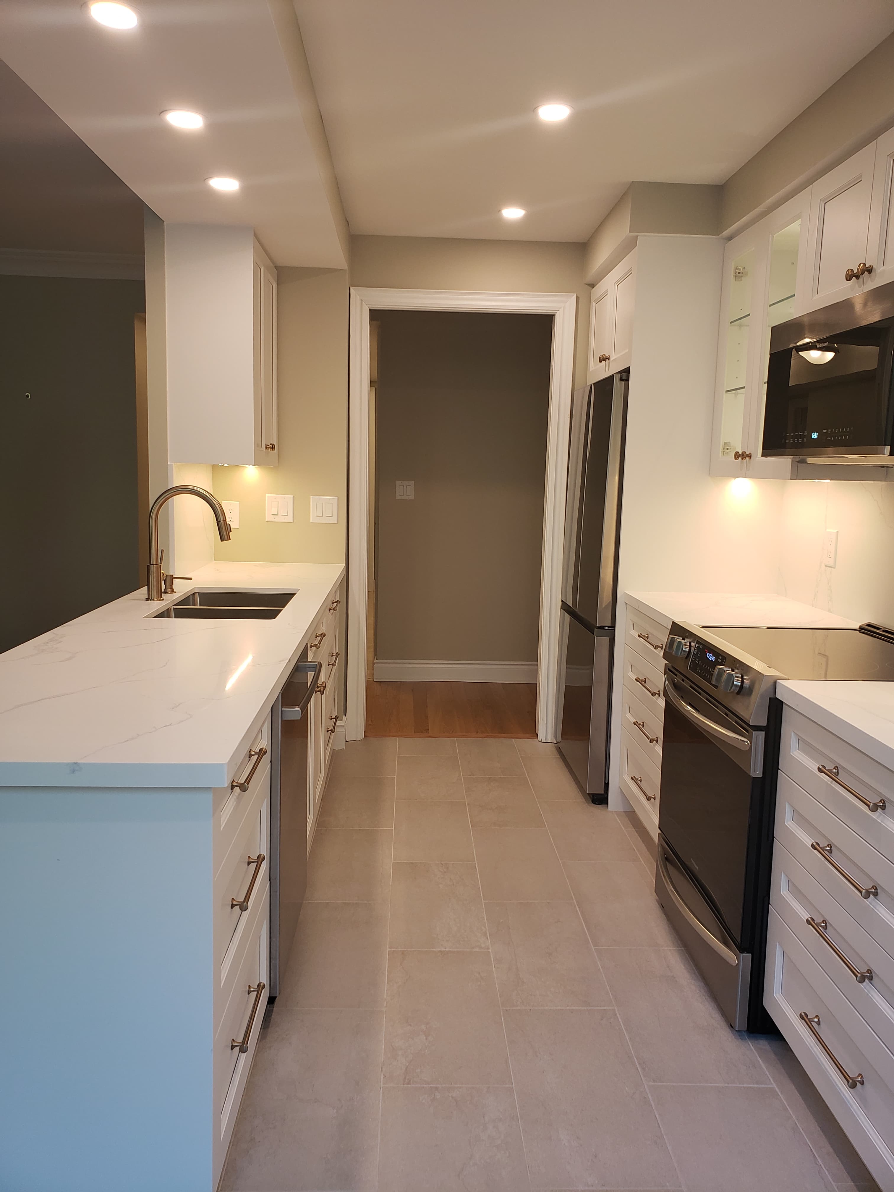 Kitchen 24